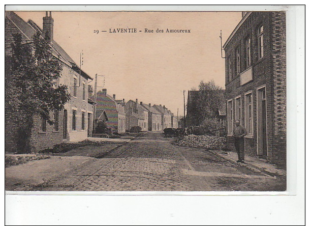 LAVENTIE - Rue Des Amoureux - Très Bon état - Altri & Non Classificati