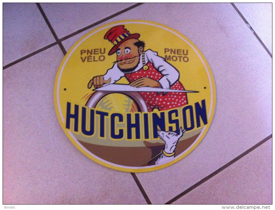 Superbe Plaque Publicitaire. Objet De Collection  Pneu Vélo Pneu Moto - HUTCHINSON - Plaques En Tôle (après 1960)