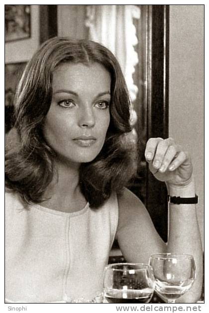 A38-090 @  Actress  Romy Schneider  , ( Postal Stationery , Articles Postaux ) - Acteurs