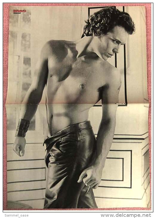 Kleines Poster  -  Adam Ant  -  Rückseite : Leigh McCloskey  -  Von Bravo Ca. 1982 - Afiches & Pósters