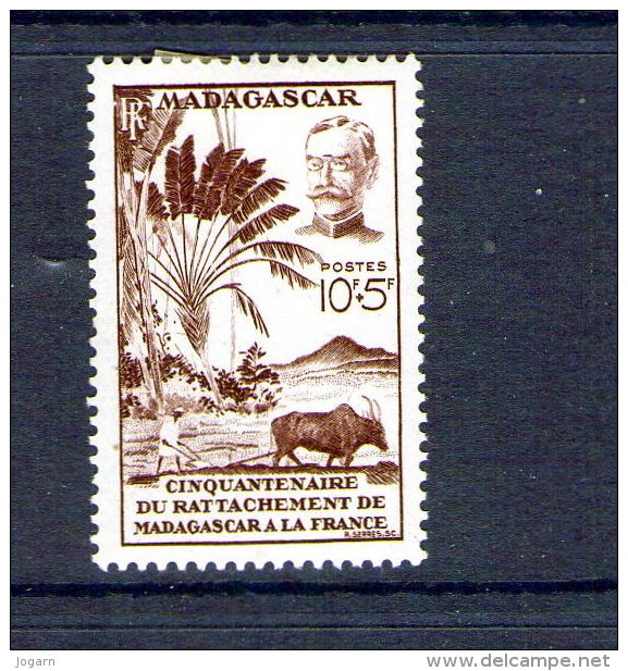 MADAGASCAR N° 319  * - Nuovi