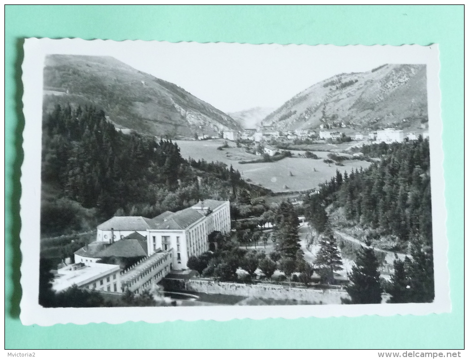 CESTONA - El Balneario Y El Pueblo - Guipúzcoa (San Sebastián)