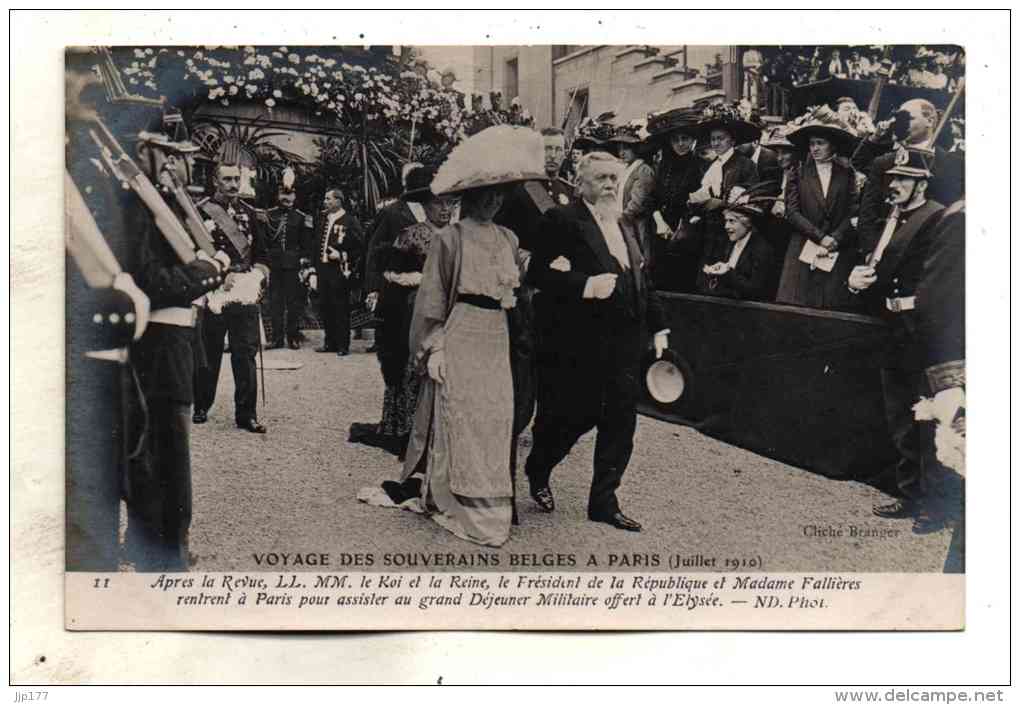 Visite Des Souverains Belge A Paris Juillet 1910 Le Roi Et La Reine Le President Fallieres Et Madame Apres La Revue - Réceptions