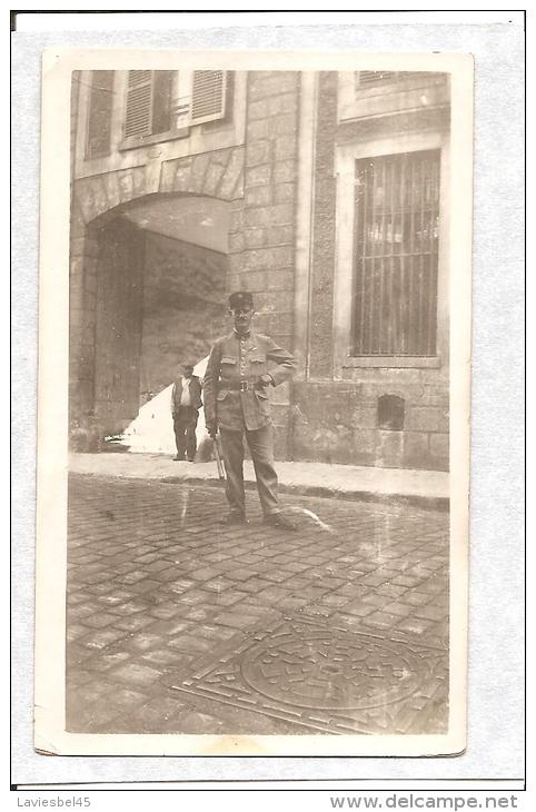 MILITAIRE EN FACTION Photo Format 11,5 X 7 Cm - Polizei