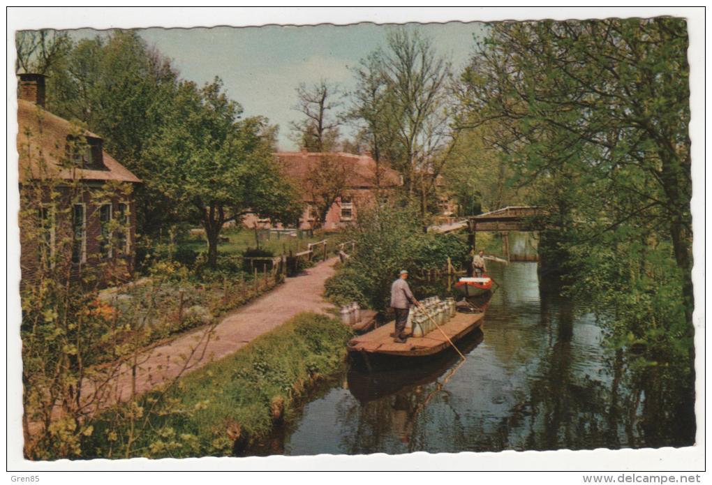 CPSM GIETHOORN, BONDSHOTEL CAFE RESTAURANT ELSEVIER, MELKVERVOER , 9cm/14cm Environ, PAYS BAS - Giethoorn