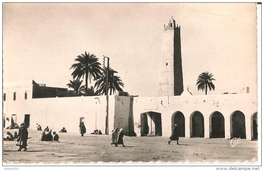 OUARGLA  Minaret Malikitte - Ouargla
