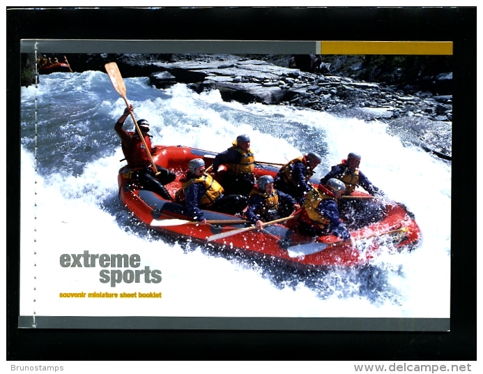 NEW ZEALAND - 2004  EXTREME SPORTS  PRESTIGE  BOOKLET  MINT NH - Booklets