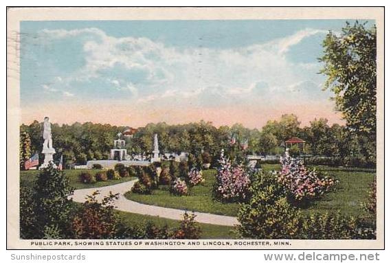 Minnesota Rochester Public Park Showing Statues Of Washington And Lincoln - Rochester