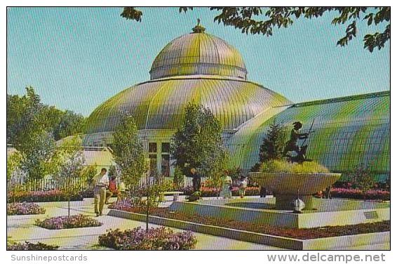 Minnesota Saint Paul W L Mcknight Formal Garden - St Paul