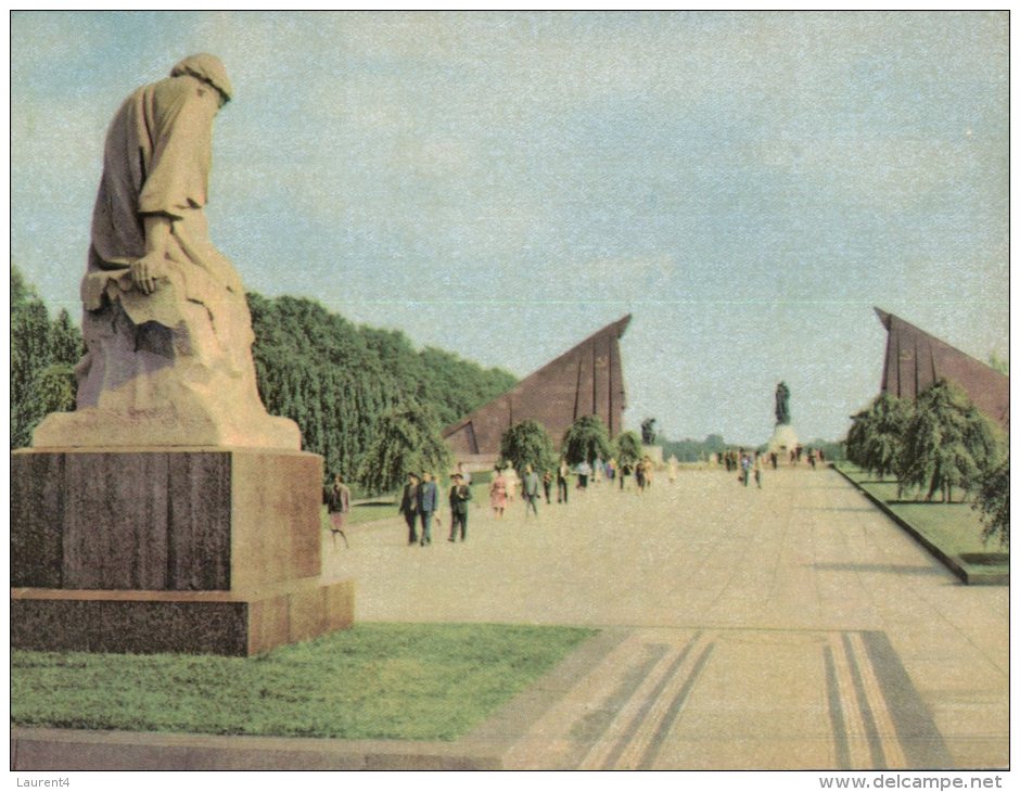 (278M) Germany - Berlin - Soviet War Memorial In Treptow - Monuments Aux Morts