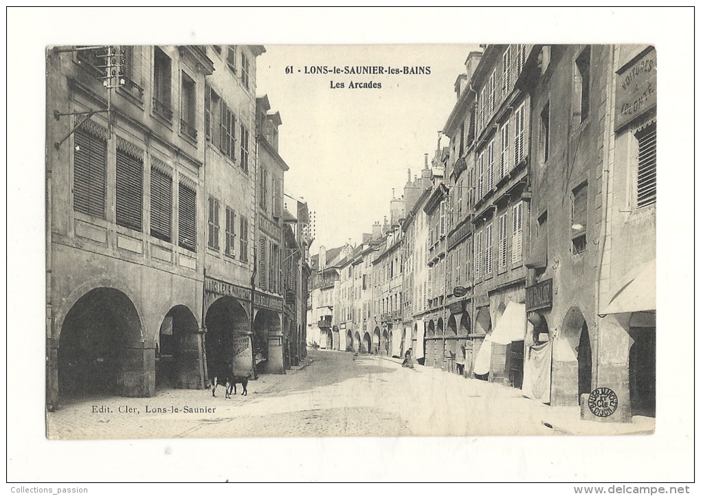 Cp, 39, Lons-le-Saunier-les-Bains , Les Arcades - Lons Le Saunier