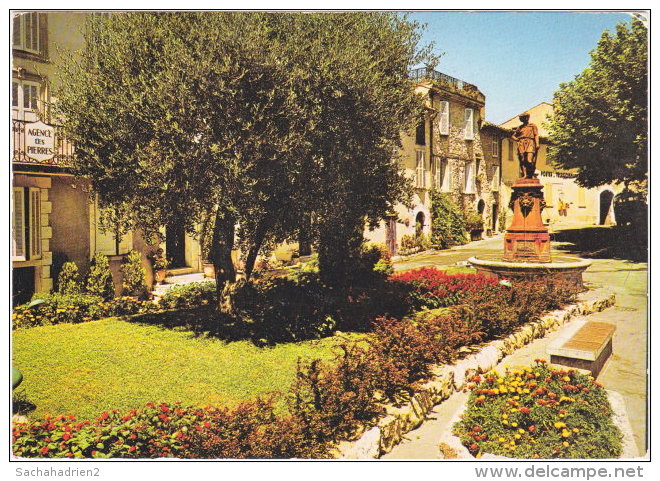 06. Gf. MOUGINS. La Place De La Mairie. 4023 - Mougins