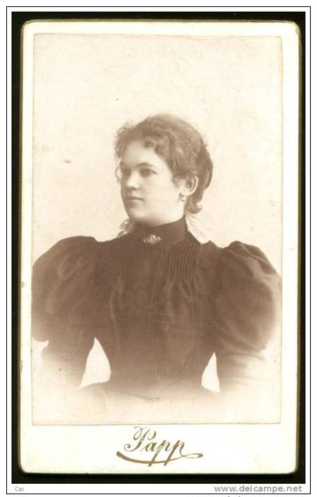 HUNGARY PECS LOVELY VICTORIAN LADY CDV PHOTO PAPP - Alte (vor 1900)