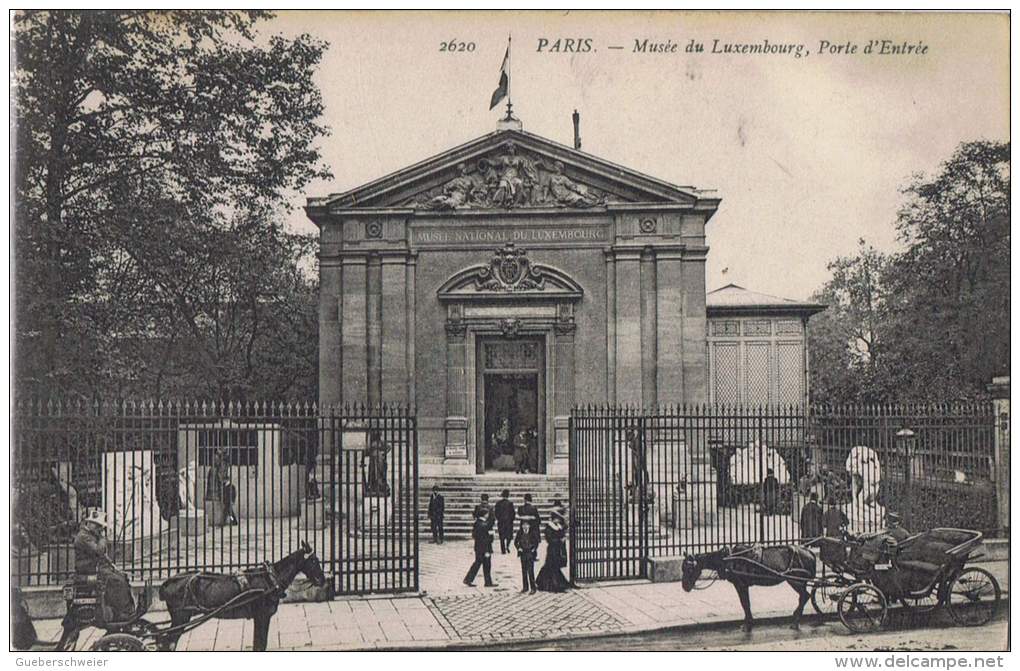 294/75 - CPA PARIS -  Musée Du Luxembourg - Porte D'entrée Avec Calèches - Musées