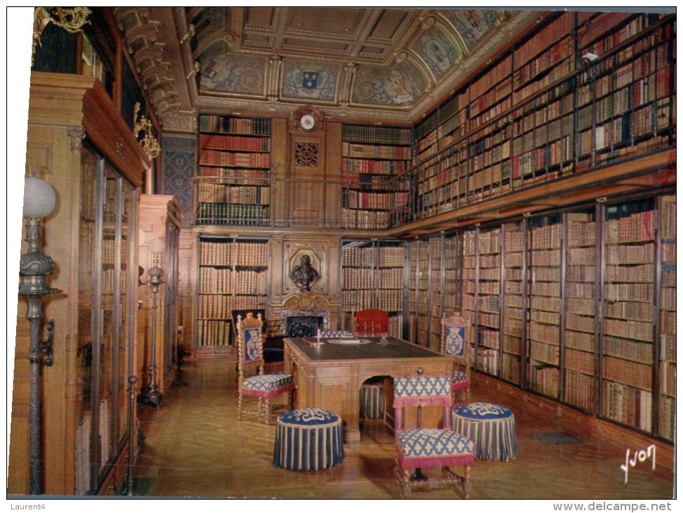 (202M) France - Library Chateau De Chantilly - Bibliotheken