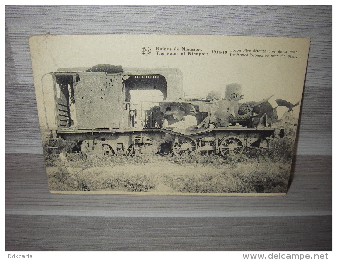 Ruines De Nieuport 1914-1918 - Locomotive Détruite Près De La Gare - Nieuwpoort