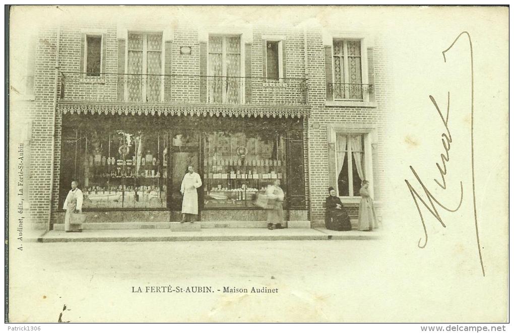 CPA  LA FERTE ST AUBIN, Maison Audinet  8474 - La Ferte Saint Aubin