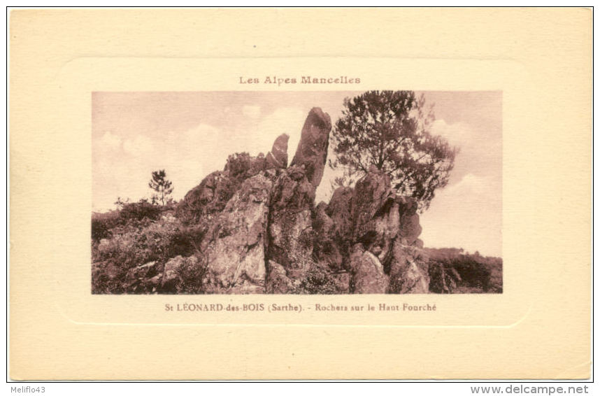 72/CPA - St Léonard Des Bois - Rochers Sur Le Haut Fourché - Saint Leonard Des Bois