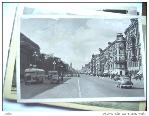 Wit-Rusland Belarus Minsk Street Scene With Old Cars - Belarus