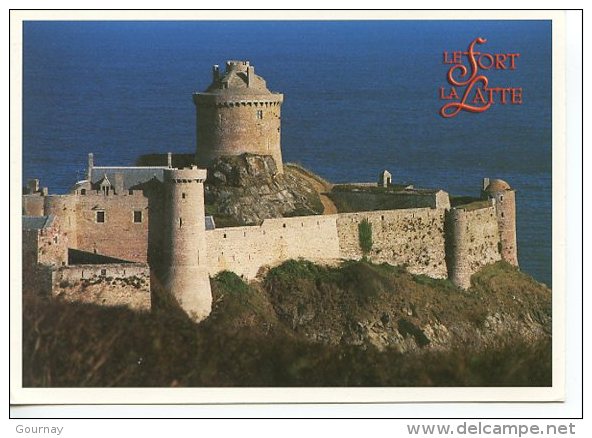 Fort La Latte : Remparts Et Donjon - Photo Claude Rannou édit Jos - Autres & Non Classés