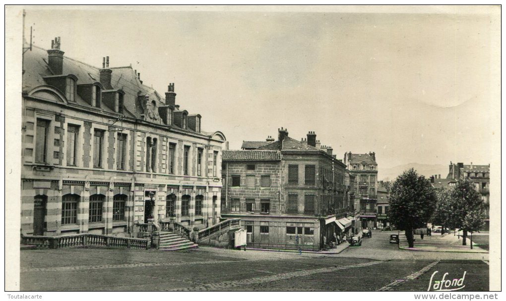 CPSM 42 FIRMINY PLACE DU BREUIL L HOTEL DE VILLE  1947 - Firminy