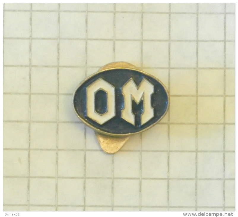OM - Officine Meccaniche (Milano Italy) (buttonhole) Button / Vieux VOITURE AUTO CAR AUTO Lastwagen CAMION TRUCK LKW - Other & Unclassified