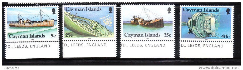 Cayman Islands 1985 Shipwreck MNH - Iles Caïmans