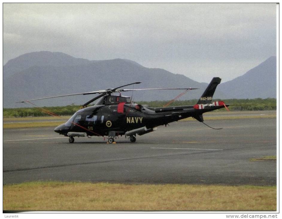 Royal Australain Navy Helicopter - Agusta A 109E Power Helicoptère At Cairns Airport - Hubschrauber