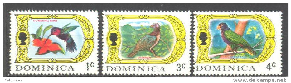 Dominique: Yvert N°264 + 266 + 267**; MNH; Oiseaux; Birds; Vögel; Colibre; Ramier; Perroquet - Dominica (1978-...)