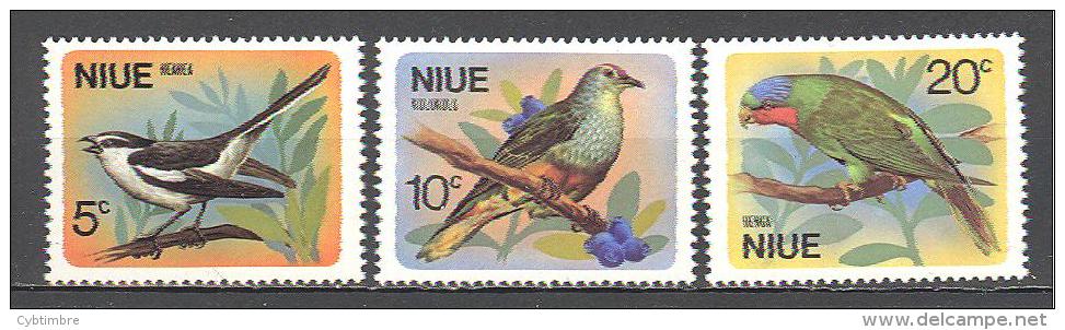 Niue: Yvert N°125/7**; MNH; Oiseaux; Birds; Vögel; Echenilleur Pigeon Lori - Niue