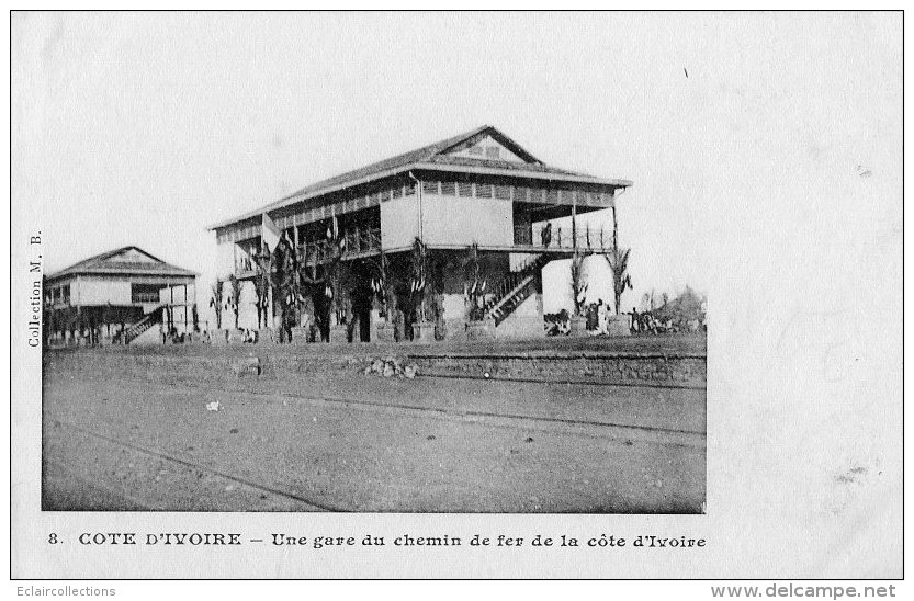 Afrique  Côte D'Ivoire   Gare De Chemin De Fer - Côte-d'Ivoire