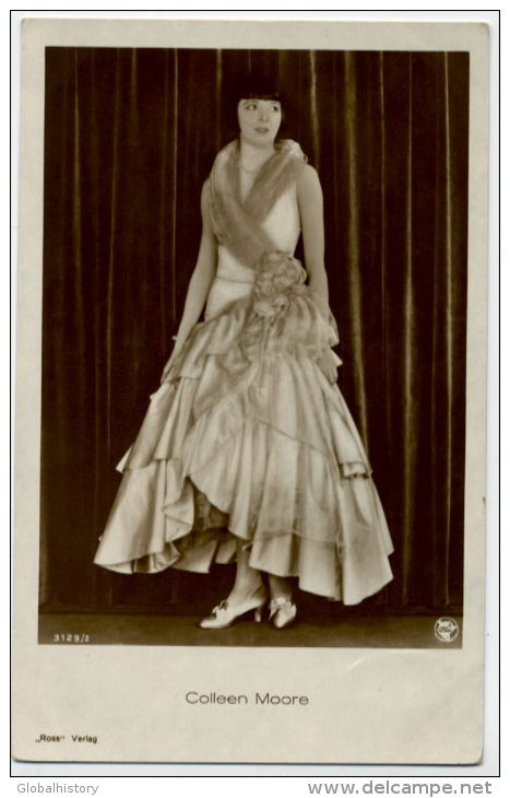 REAL PHOTO PC - BEAUTIFULL DRESSED COLLEEN MOORE - Acteurs