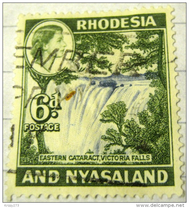 Rhodesia And Nyasaland 1959 Eastern Cataract Victoria Falls 6d - Used - Rhodesië & Nyasaland (1954-1963)