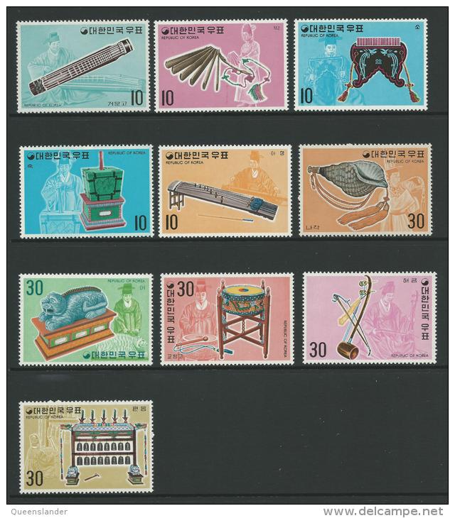 1974 Musical Instruments Set 10 Complete MUH SG Catalogue  No´s 1089/1090, 1098/1099, 1108/1109, 1117/1118 & 1132/1133 - Corea Del Sud