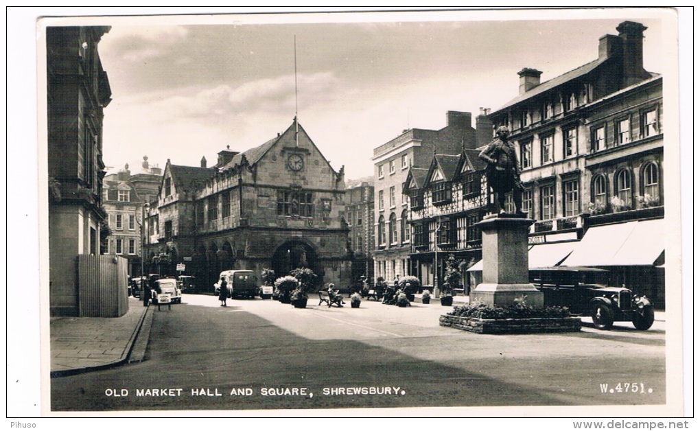 UK1811    SHREWSBURY : Old Market Hall And Square - Shropshire