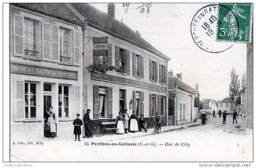 Perthes-en-Gatinais    77   Rue De Cély    Commerces - Perthes