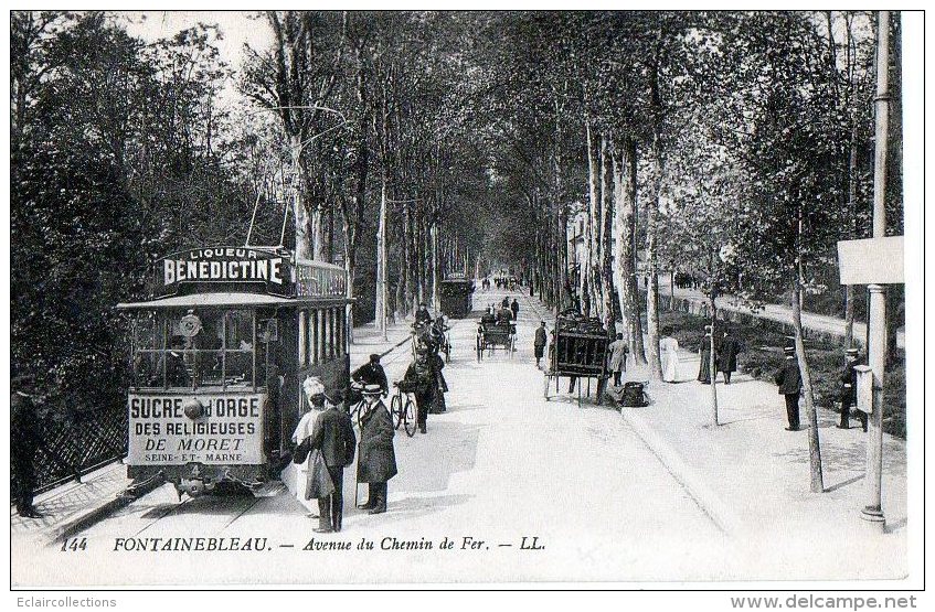 Fontainebleau    77   Le Tramway  Publicité   Sucre D'Orge De Moret - Fontainebleau