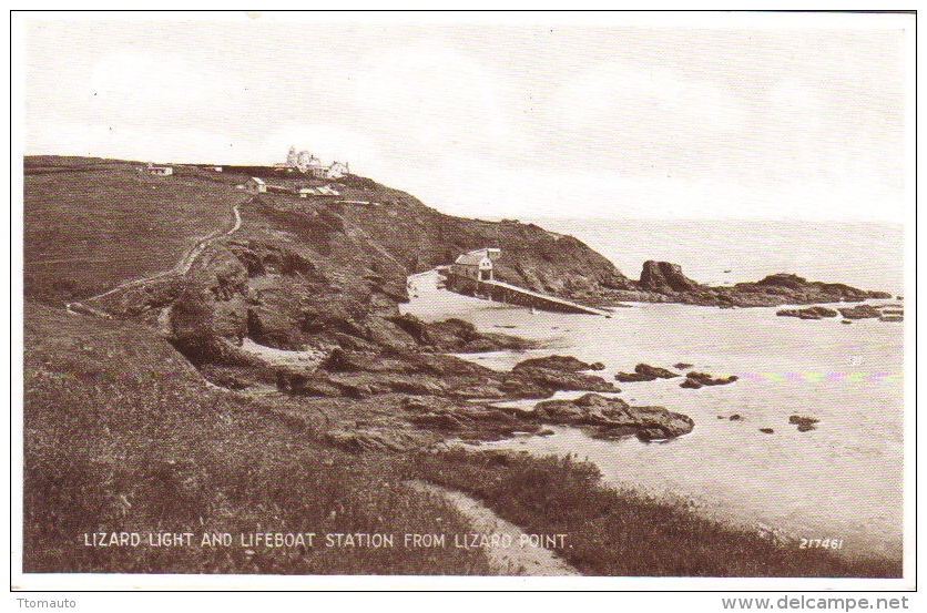 Lizard Light And Lifeboat Station, From Lizard Point   -   Postcard - Land's End