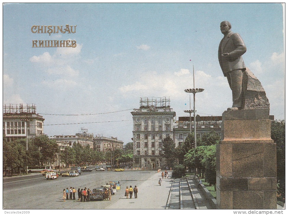 ZS46069 Monumentul Lui V I Lenin Piata Victoriei   Chisinau   2 Scans - Moldova