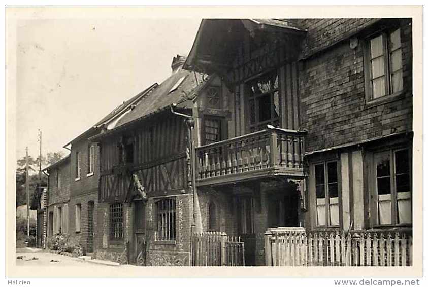 Seine-maritime- Ref B 433 - Clères -la Vieille Maison - Carte Bon état - - Clères