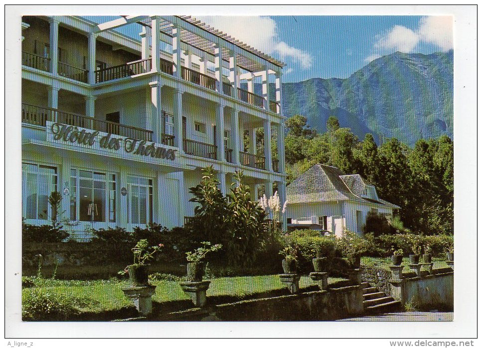 REF 129 : CPSM Ile De La Réunion Hotel Des Thermes Cilaos - Autres & Non Classés