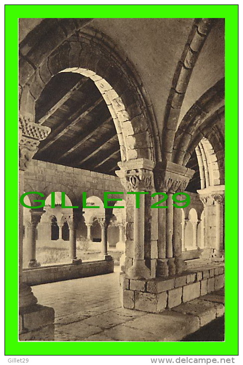 MUSEUM, THE METROPOLITAN MUSEUM OF ART - THE CUXA CLOISTER FROM THE CHAPTER HOUSE - - Musées