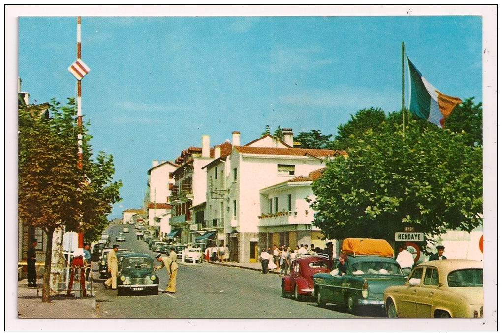 IRUN - HENDAYE - Frontera Francesa - Frontière Française - Voitures, Coches - 10,3 X 15 Cm - - Navarra (Pamplona)