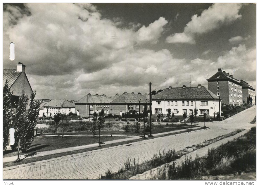 Auderghem : Logements Sociaux  : Format 14.5 X 10.5 Cm   ( CPA Carnet  -  Carnet Kaart  See Scan ) - Auderghem - Oudergem