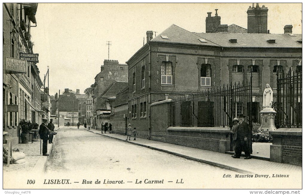 14-LISIEUX...RUE DE LIVAROT...LE CARMEL....CPA ANIMEE - Lisieux