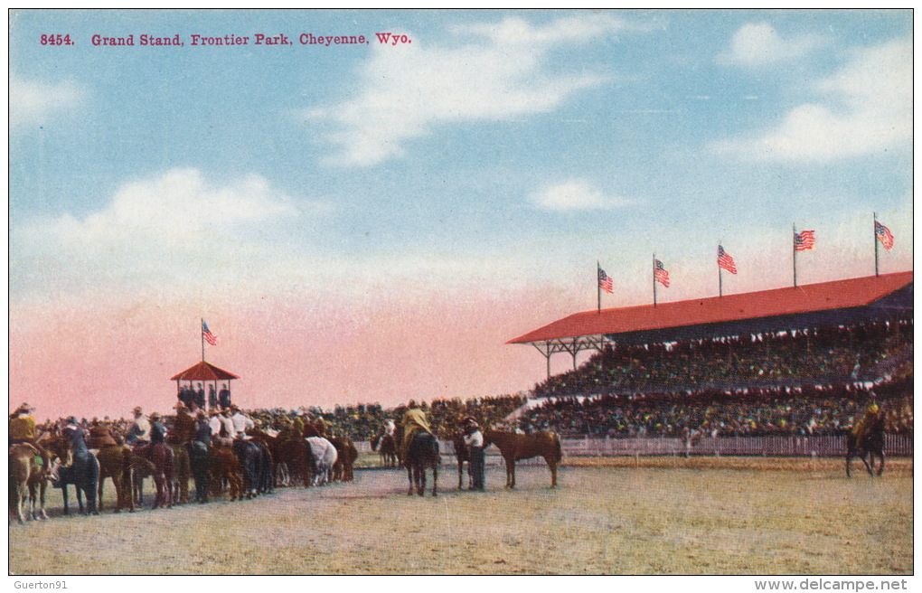 ( CPA ÉTATS UNIS )  CHEYENNE  /  WYOMING  /  Grand Stand, Frontier Park  - - Cheyenne