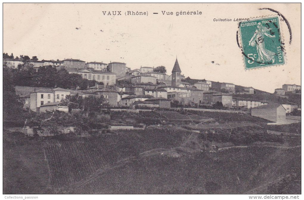 Cp , 69 , VAUX EN BEAUJOLAIS, Vue Générale - Vaux-en-Velin