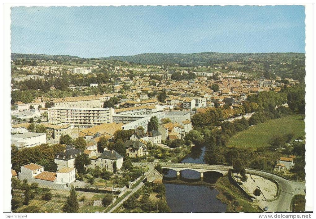 Lot :  FIGEAC :   Vue  1982 - Figeac