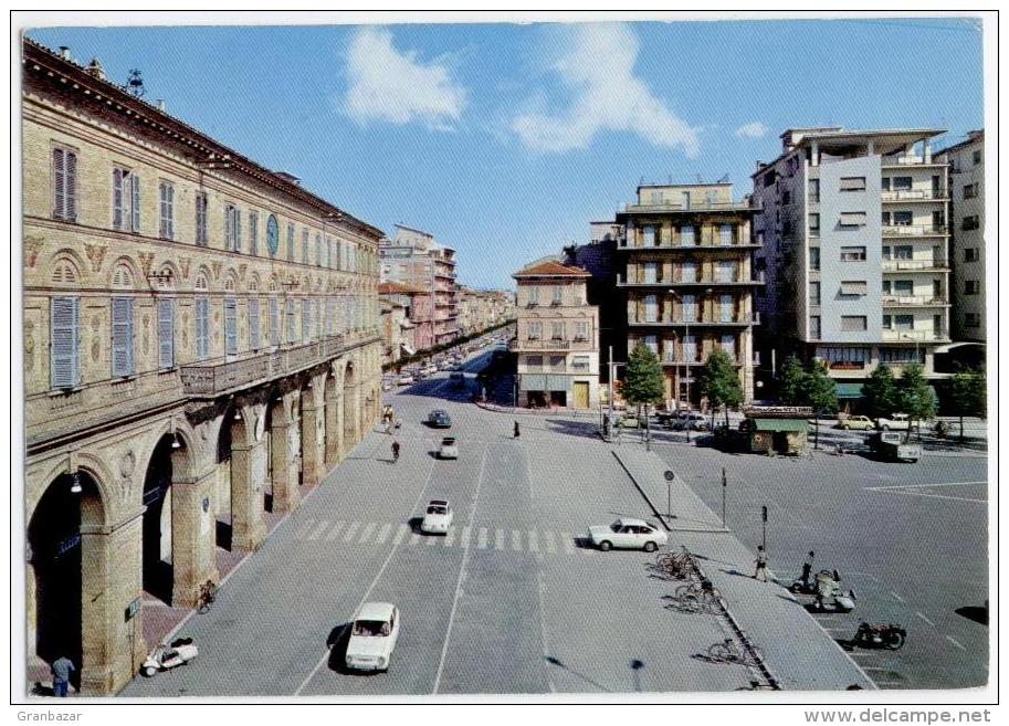 CIVITANOVA MARCHE, IL MUNICIPIO E PIAZZA XX SETTEMBRE, VIAGGIATA    **** - Macerata