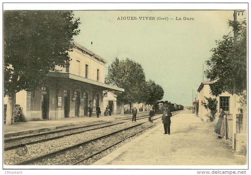 Carte Postale Ancienne Aigues Vives - La Gare  - Chemin De Fer - Aigues-Vives